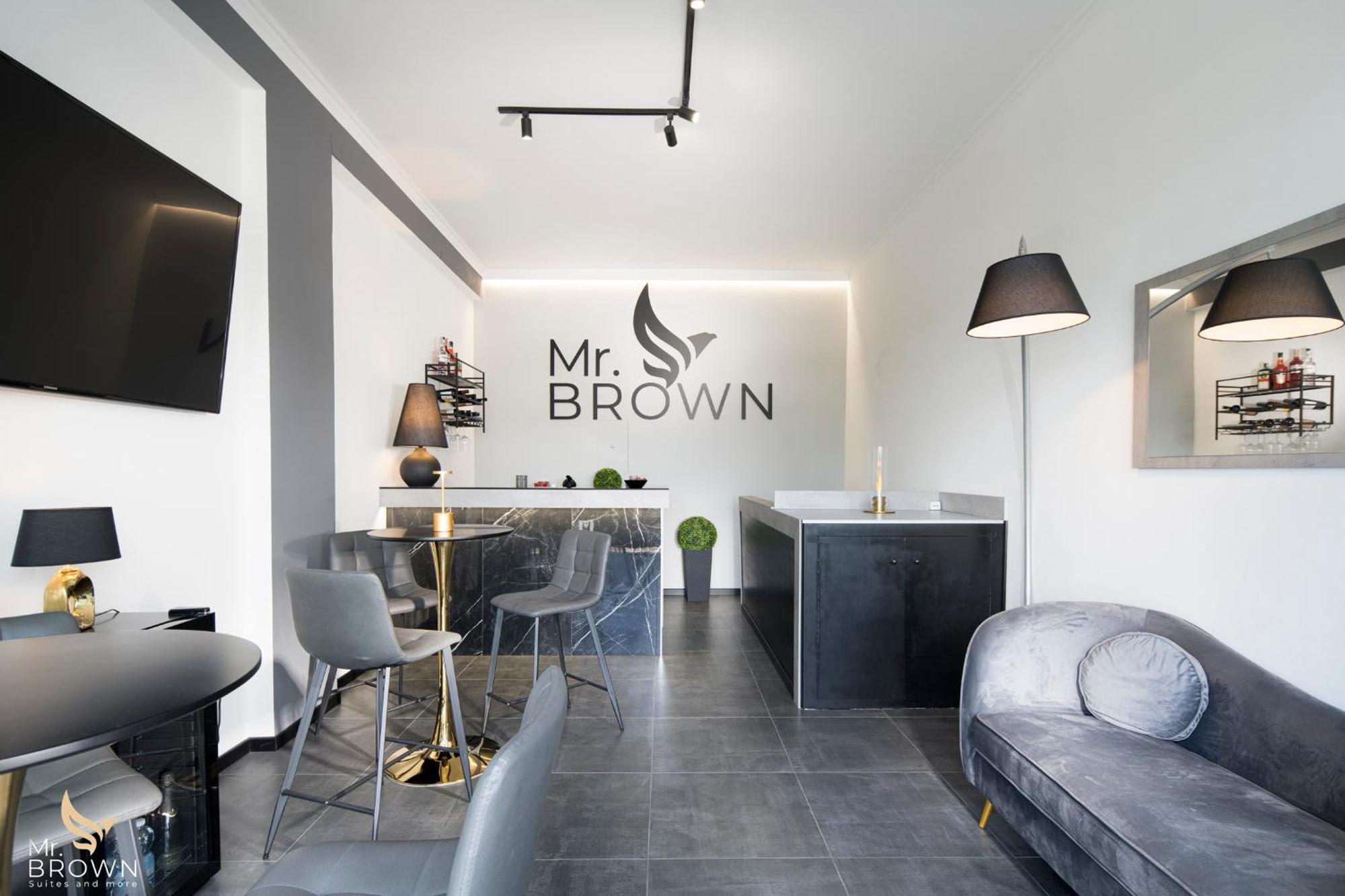Mr Brown Home And Suites Rom Exterior foto
